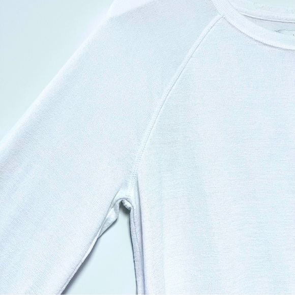 Abercrombie & Fitch Soft A&F Cozy Sweater Long Sleeve Crew Neck White Size Small - Picture 4 of 8